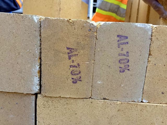 Insulating Firebricks